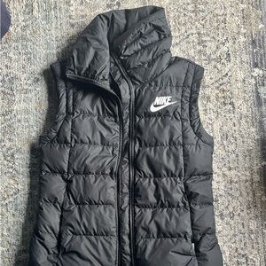 Nike Women's Black Quilted Vest
